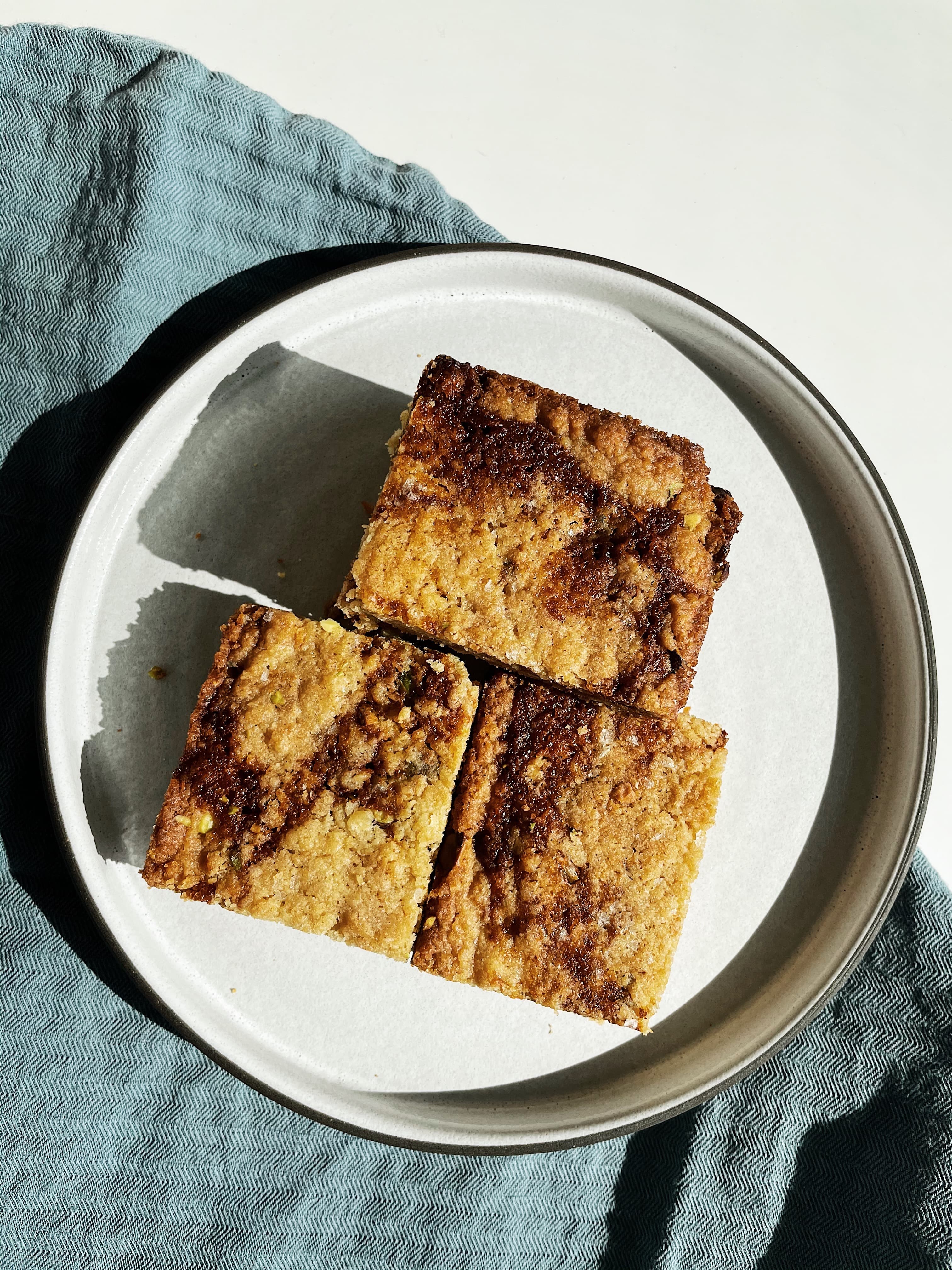 Oolong Tea Blondies